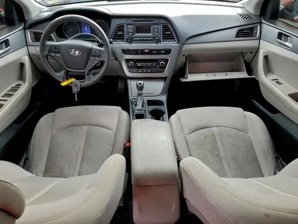 5NPE24AF0HH492098 2017 HYUNDAI SONATA - Image 8