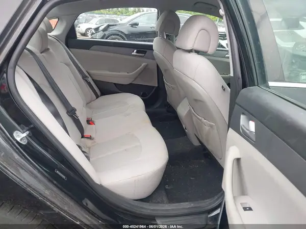 5NPE24AF0HH504315 2017 HYUNDAI SONATA - Image 8