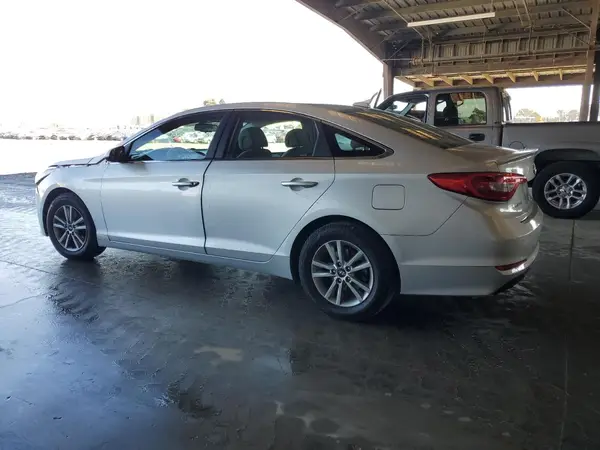 5NPE24AF0HH508476 2017 HYUNDAI SONATA - Image 2