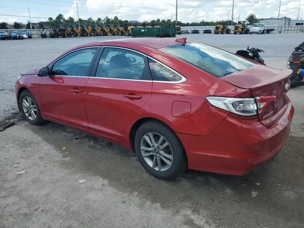 5NPE24AF0HH510759 2017 HYUNDAI SONATA - Image 2