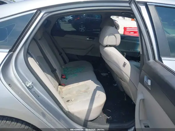 5NPE24AF0HH510955 2017 HYUNDAI SONATA - Image 8