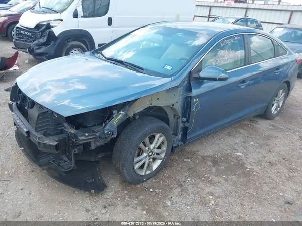 5NPE24AF0HH511992 2017 HYUNDAI SONATA - Image 2