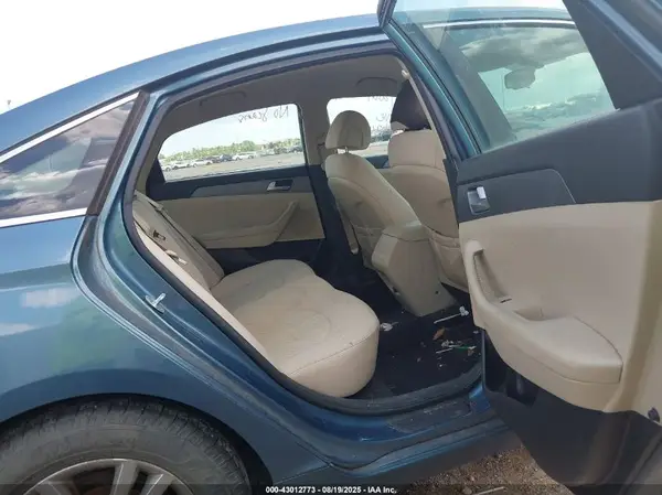 5NPE24AF0HH511992 2017 HYUNDAI SONATA - Image 8