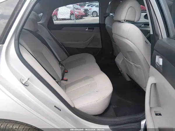 5NPE24AF0HH514908 2017 HYUNDAI SONATA - Image 8