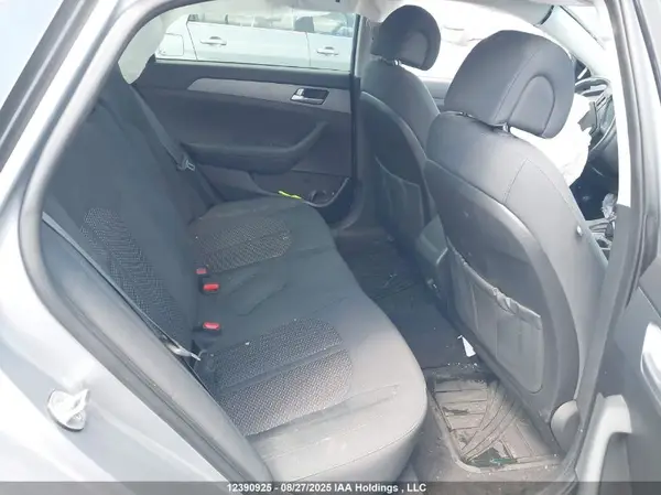 5NPE24AF0HH517307 2017 HYUNDAI SONATA - Image 8