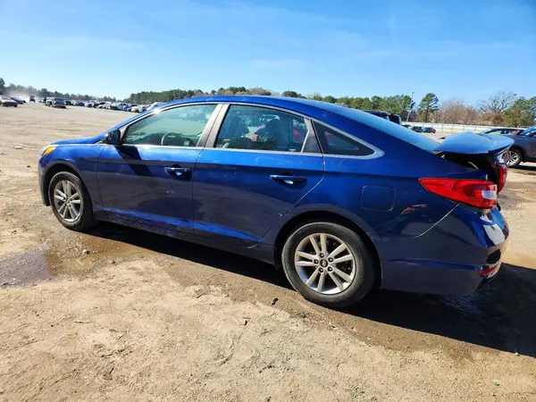 5NPE24AF0HH517601 2017 HYUNDAI SONATA - Image 2