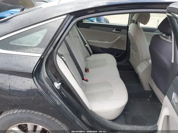 5NPE24AF0HH517775 2017 HYUNDAI SONATA - Image 8