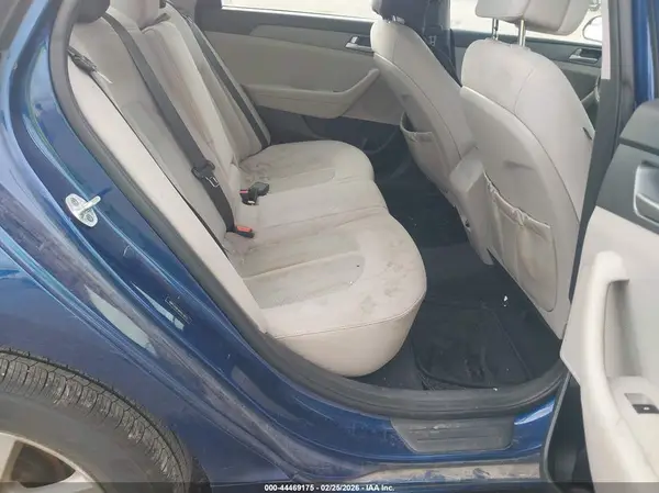 5NPE24AF0HH517873 2017 HYUNDAI SONATA - Image 8