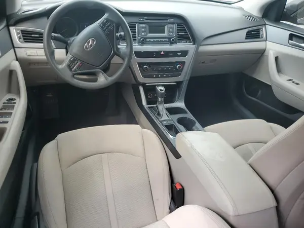 5NPE24AF0HH517940 2017 HYUNDAI SONATA - Image 8