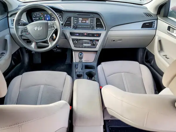 5NPE24AF0HH518456 2017 HYUNDAI SONATA - Image 8
