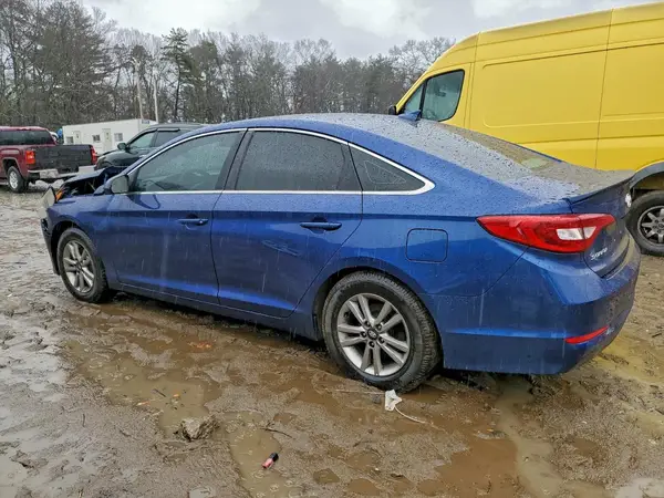 5NPE24AF0HH518568 2017 HYUNDAI SONATA - Image 2