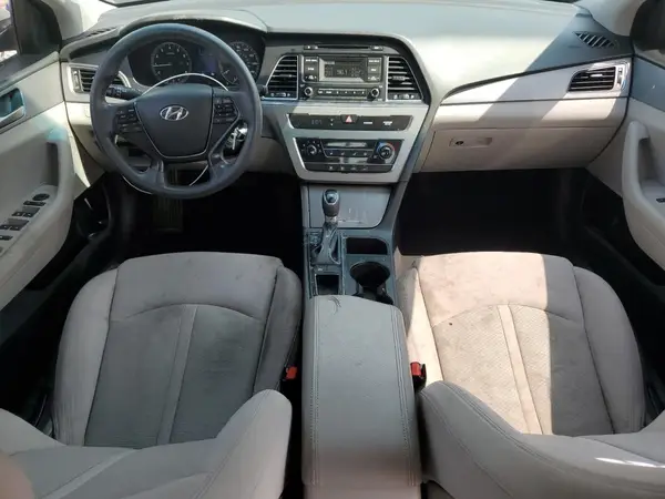 5NPE24AF0HH519705 2017 HYUNDAI SONATA - Image 8