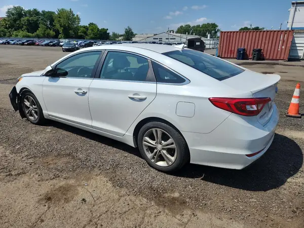5NPE24AF0HH521924 2017 HYUNDAI SONATA - Image 2