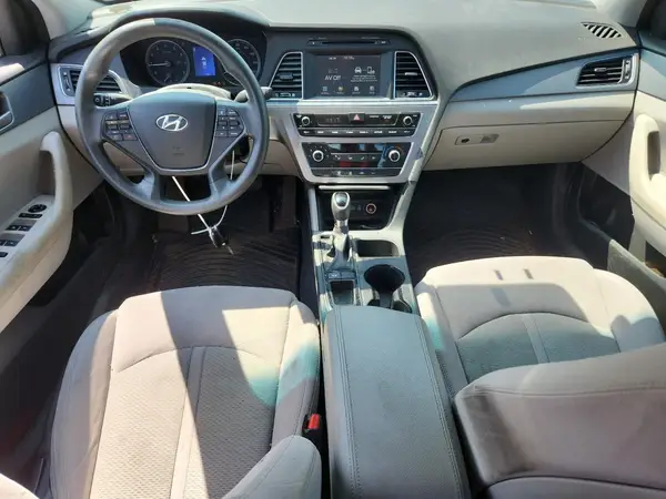 5NPE24AF0HH521924 2017 HYUNDAI SONATA - Image 8