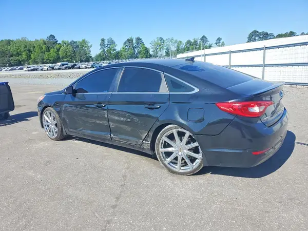 5NPE24AF0HH522460 2017 HYUNDAI SONATA - Image 2