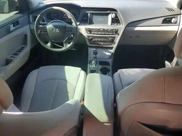 5NPE24AF0HH522460 2017 HYUNDAI SONATA - Image 8