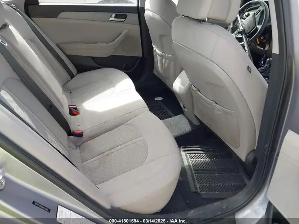 5NPE24AF0HH523169 2017 HYUNDAI SONATA - Image 8