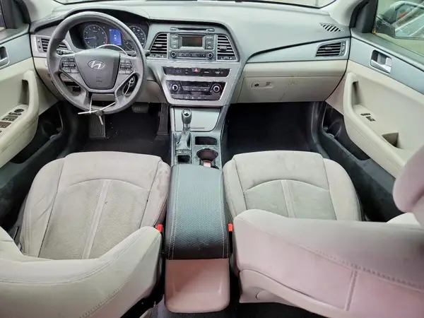 5NPE24AF0HH523740 2017 HYUNDAI SONATA - Image 8