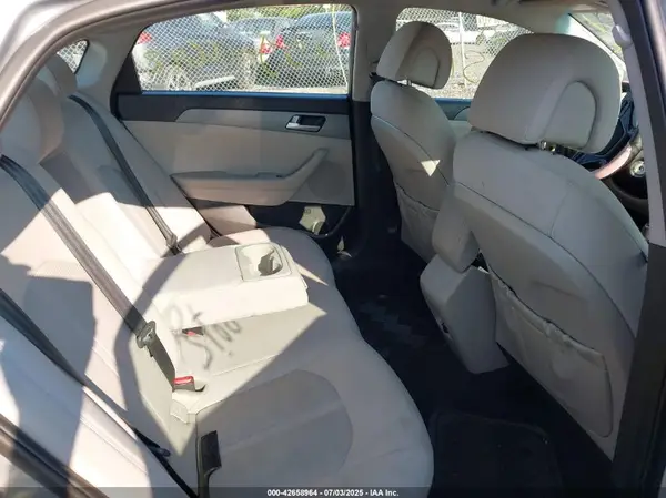 5NPE24AF0HH527254 2017 HYUNDAI SONATA - Image 8