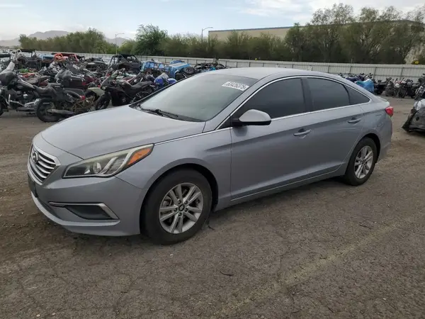 5NPE24AF0HH531482 2017 HYUNDAI SONATA - Image 1