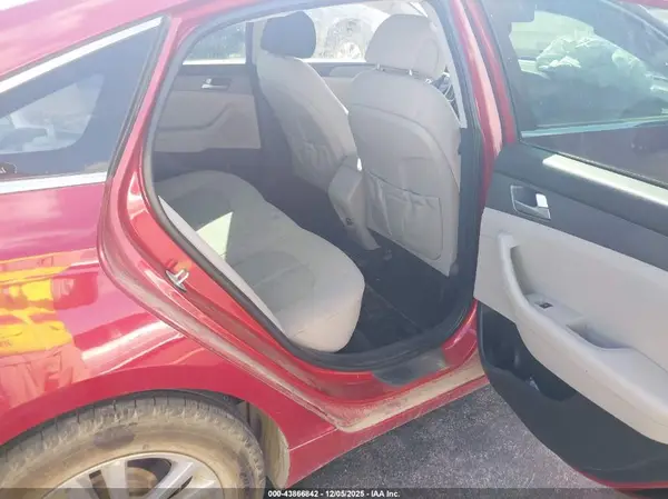 5NPE24AF0HH532003 2017 HYUNDAI SONATA - Image 8
