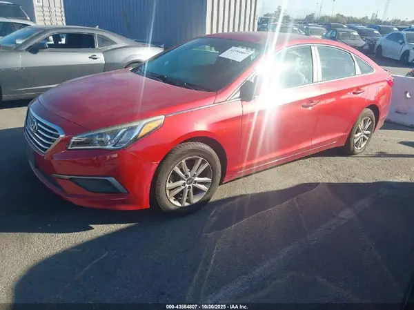 5NPE24AF0HH541333 2017 HYUNDAI SONATA - Image 2