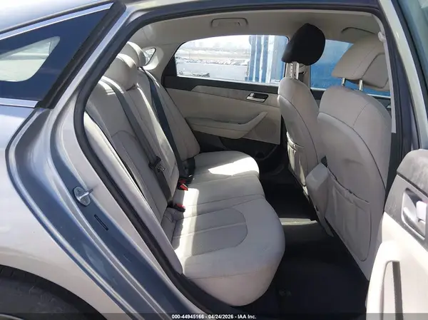 5NPE24AF0HH541395 2017 HYUNDAI SONATA - Image 8