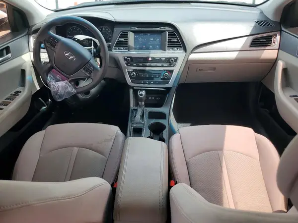 5NPE24AF0HH543146 2017 HYUNDAI SONATA - Image 8