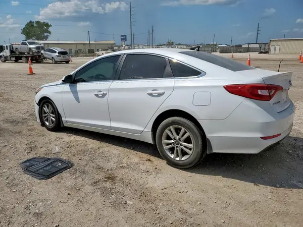 5NPE24AF0HH544233 2017 HYUNDAI SONATA - Image 2