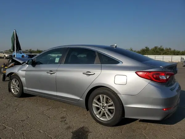 5NPE24AF0HH544555 2017 HYUNDAI SONATA - Image 2