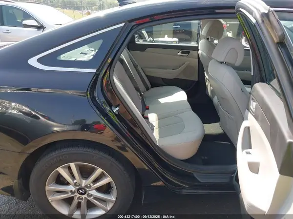 5NPE24AF0HH544636 2017 HYUNDAI SONATA - Image 8