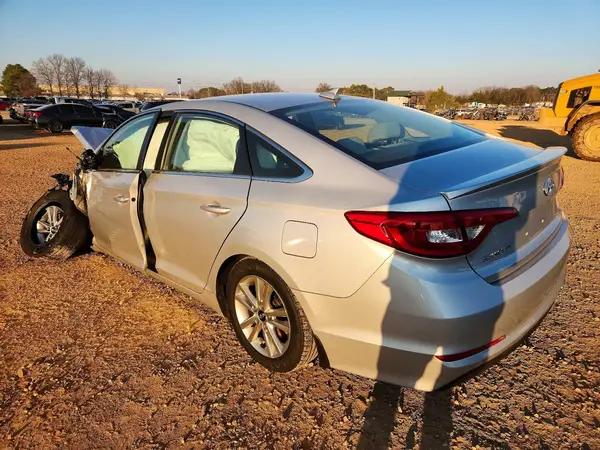 5NPE24AF0HH544863 2017 HYUNDAI SONATA - Image 2