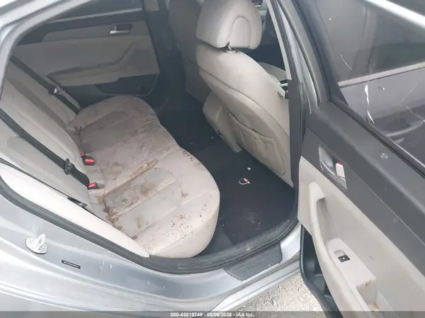5NPE24AF0HH545575 2017 HYUNDAI SONATA - Image 8