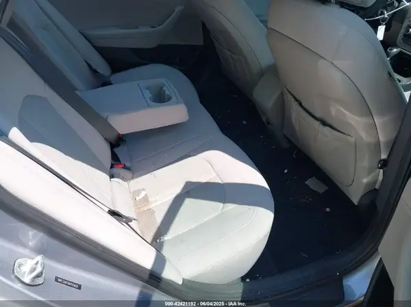 5NPE24AF0HH545608 2017 HYUNDAI SONATA - Image 8