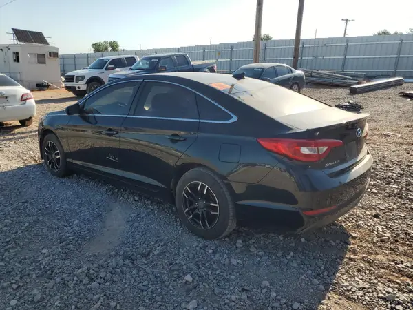 5NPE24AF0HH548458 2017 HYUNDAI SONATA - Image 2