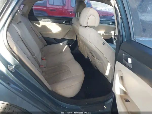 5NPE24AF0HH554485 2017 HYUNDAI SONATA - Image 8