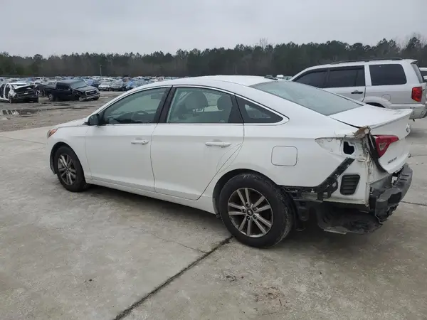 5NPE24AF0HH555443 2017 HYUNDAI SONATA - Image 2