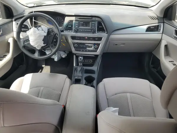 5NPE24AF0HH560657 2017 HYUNDAI SONATA - Image 8