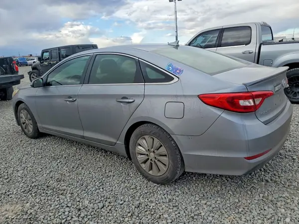 5NPE24AF0HH562182 2017 HYUNDAI SONATA - Image 2