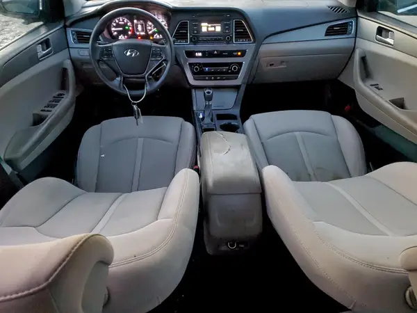 5NPE24AF0HH563865 2017 HYUNDAI SONATA - Image 8