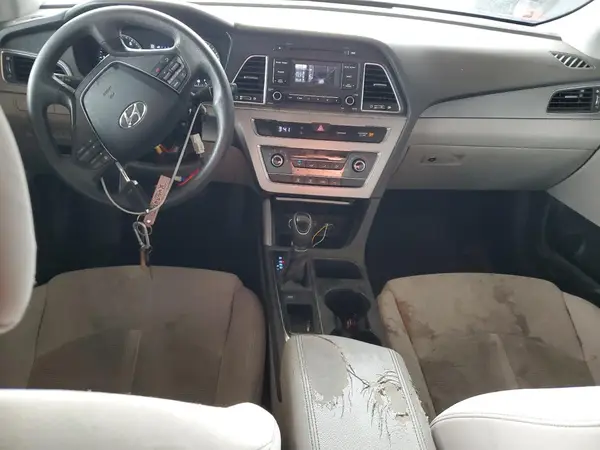 5NPE24AF0HH564109 2017 HYUNDAI SONATA - Image 8