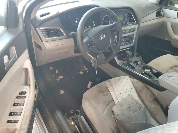5NPE24AF0HH566023 2017 HYUNDAI SONATA - Image 8