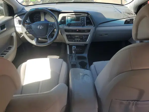 5NPE24AF0HH567382 2017 HYUNDAI SONATA - Image 8
