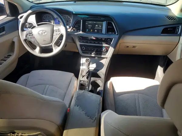 5NPE24AF0HH568774 2017 HYUNDAI SONATA - Image 8