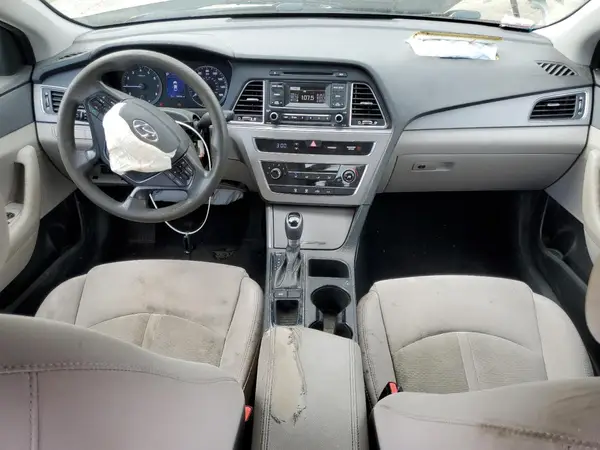 5NPE24AF0HH569133 2017 HYUNDAI SONATA - Image 8