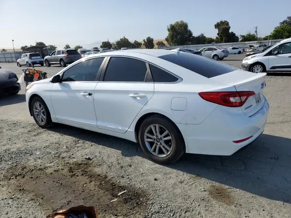 5NPE24AF0HH569813 2017 HYUNDAI SONATA - Image 2