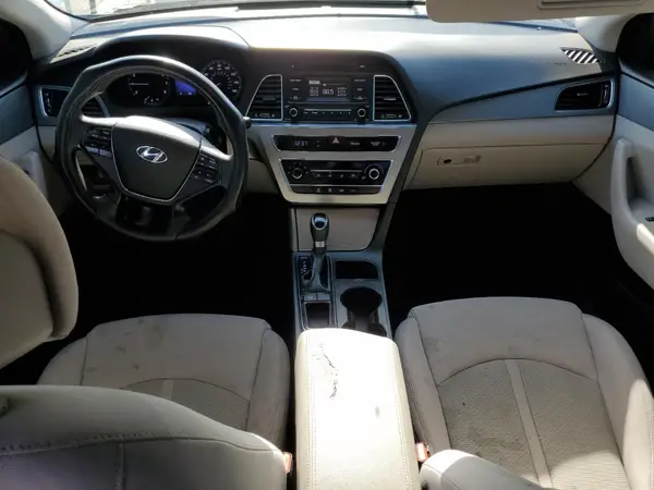 5NPE24AF0HH569813 2017 HYUNDAI SONATA - Image 8