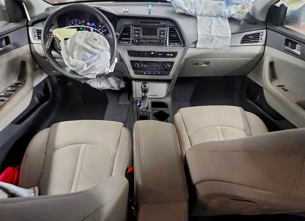 5NPE24AF0HH570122 2017 HYUNDAI SONATA - Image 8