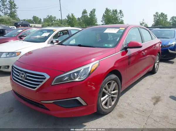 5NPE24AF0HH572601 2017 HYUNDAI SONATA - Image 2