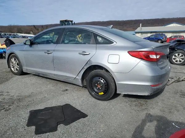 5NPE24AF0HH574204 2017 HYUNDAI SONATA - Image 2